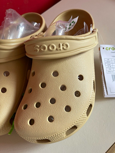 Crocs classic men beige - men's, clog