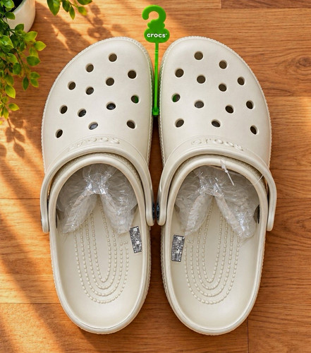Crocs classic clog - crocs, cream/beige