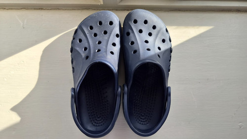 Unisex navy blue crocs - navy, size