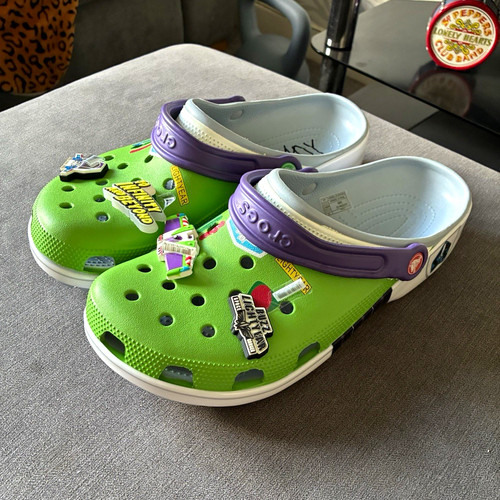 Crocs classic clog - crocs,