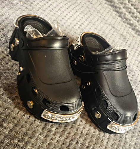 Rock crocs - rock,